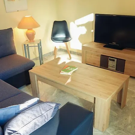 Beautiful Apartment With Balcony In Saint Raphael Daire *