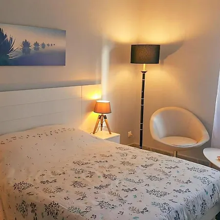 Beautiful Apartment With Balcony In Saint Raphael Daire *